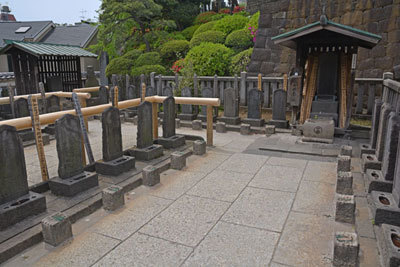 東京・泉岳寺にある赤穂義士の墓