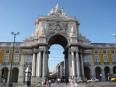 コメルシオ広場の勝利の門