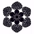 葵の紋所の一つ「水戸六つ葵」