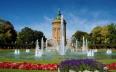 中心部のフリードリヒス広場と給水塔／撮影･Daxis http://os7.biz/u/YdHgb