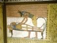エジプト文明であがめられた、犬の頭を持つ死の神、アヌビス