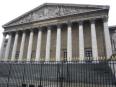 現在、国民議会が開かれるパリのブルボン宮