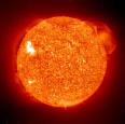 X線でとらえた太陽／NASA