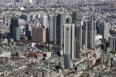 日本有数の摩天楼、東京都新宿の高層ビル群