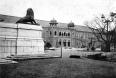 1882年に上野公園内に設けられた帝室博物館／東京風景(小川一真出版部)より 国立国会図書館蔵