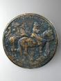同 裏面（馬に乗るヨハネス8世）／メトロポリタン美術館蔵／http://bit.ly/2YWZVnv